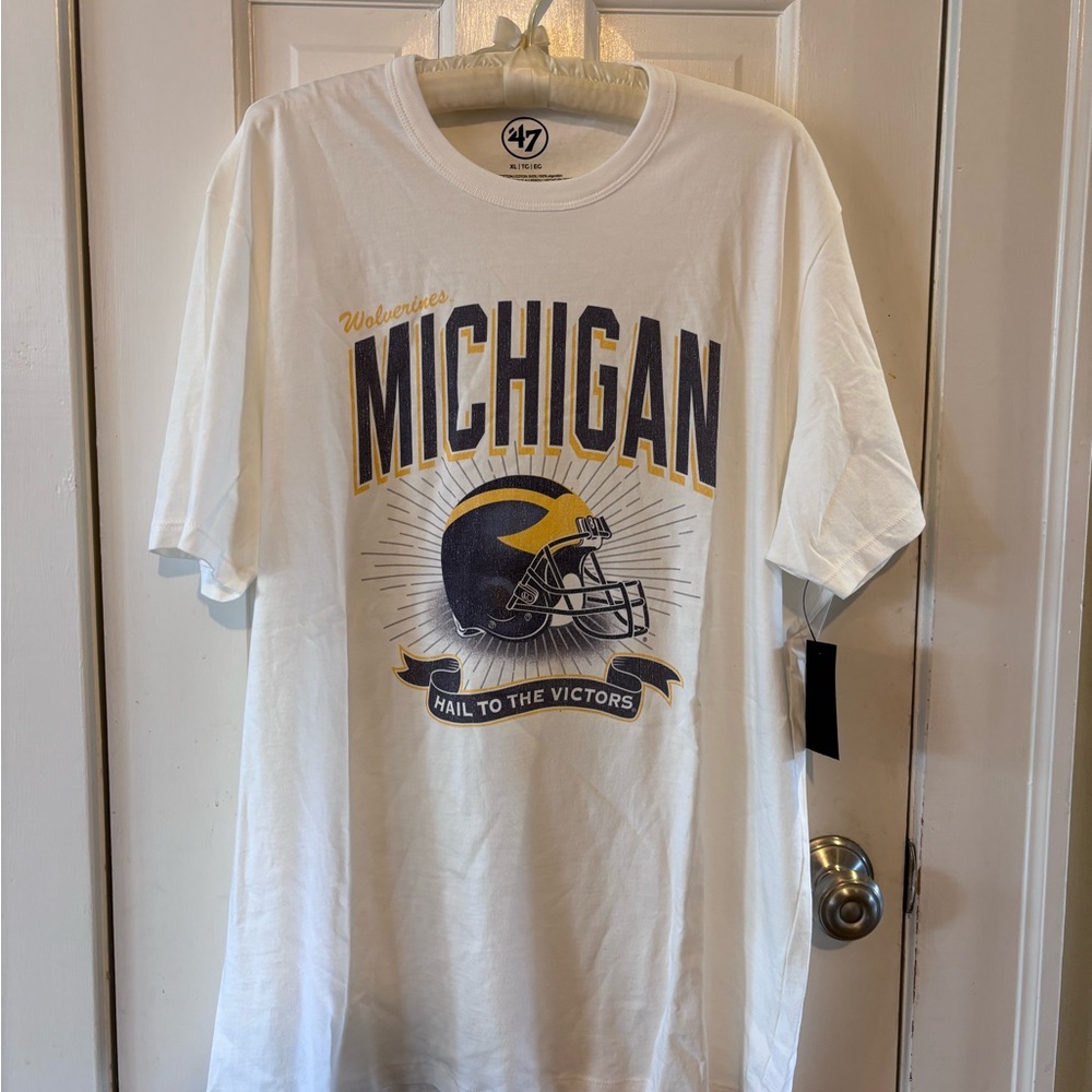 NWT Michigan Wolverines ‘47 Brand Graphic T-Shirt White XL Men’s 💛💙